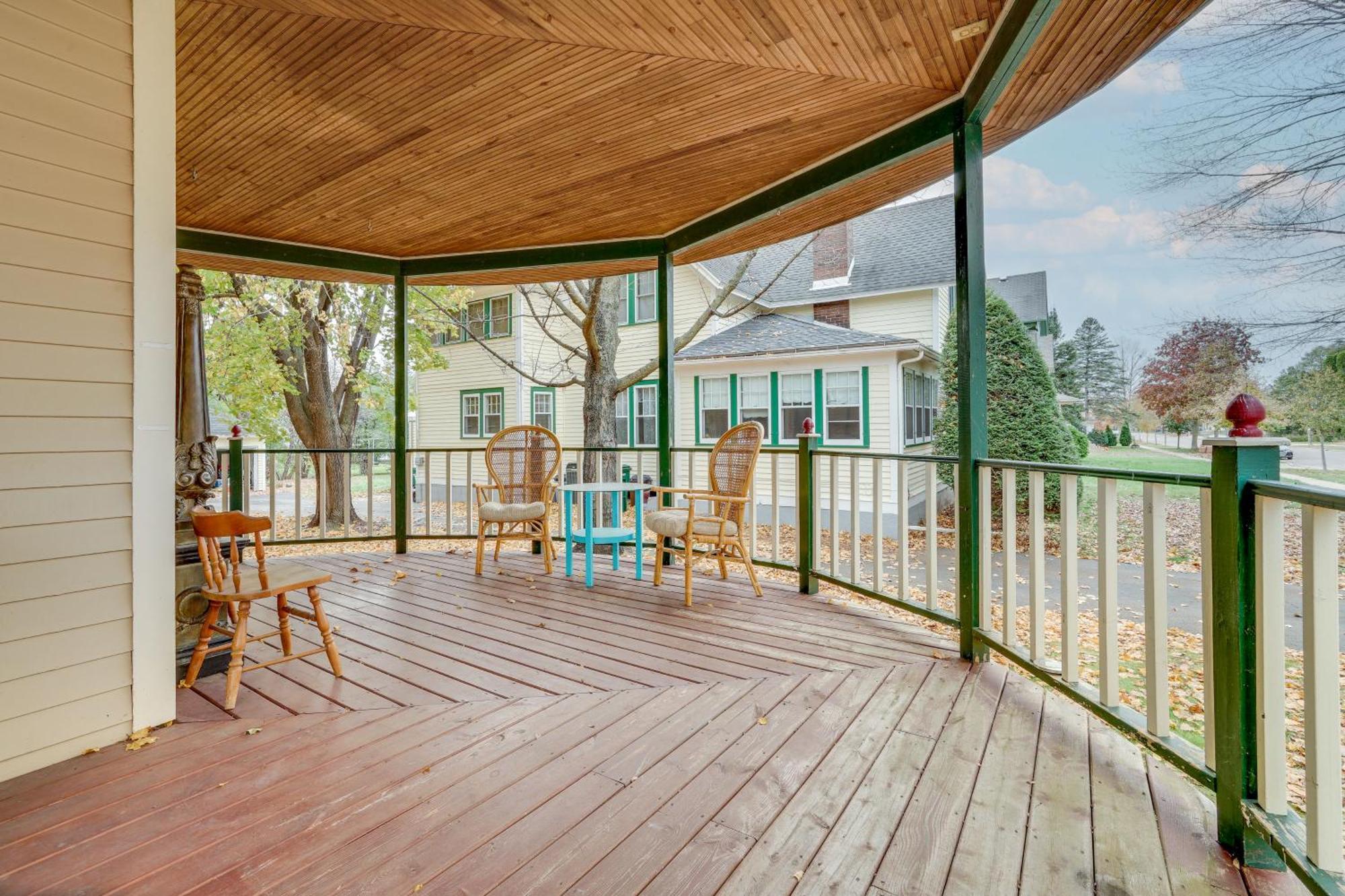 Eau Claire Retreat Close To Chippewa Riverfront! Exterior foto